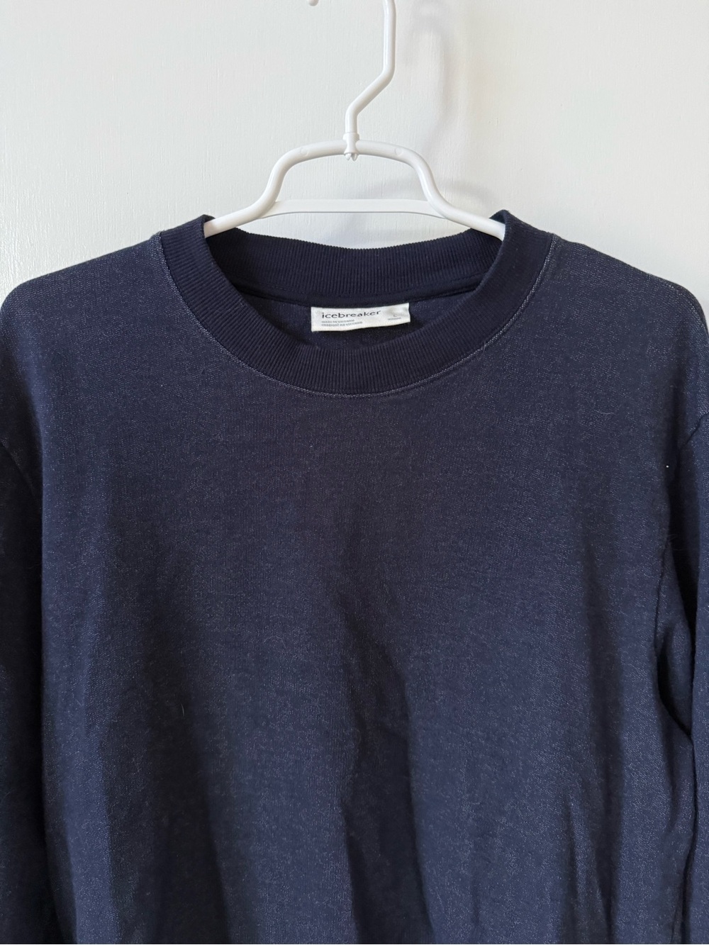 Icebreaker Central Wool Blend Crew Neck Sweatshirt in Twilight Navy - Picture 6 of 12
